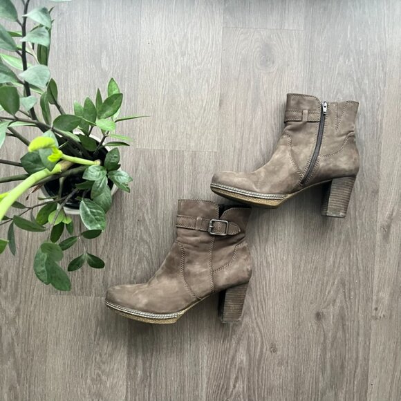 Gabor Brown Suede Ankle Booties - Picture 5 of 10